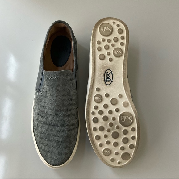 Sofft, size 10, leather slip-on, EUC - Picture 3 of 6
